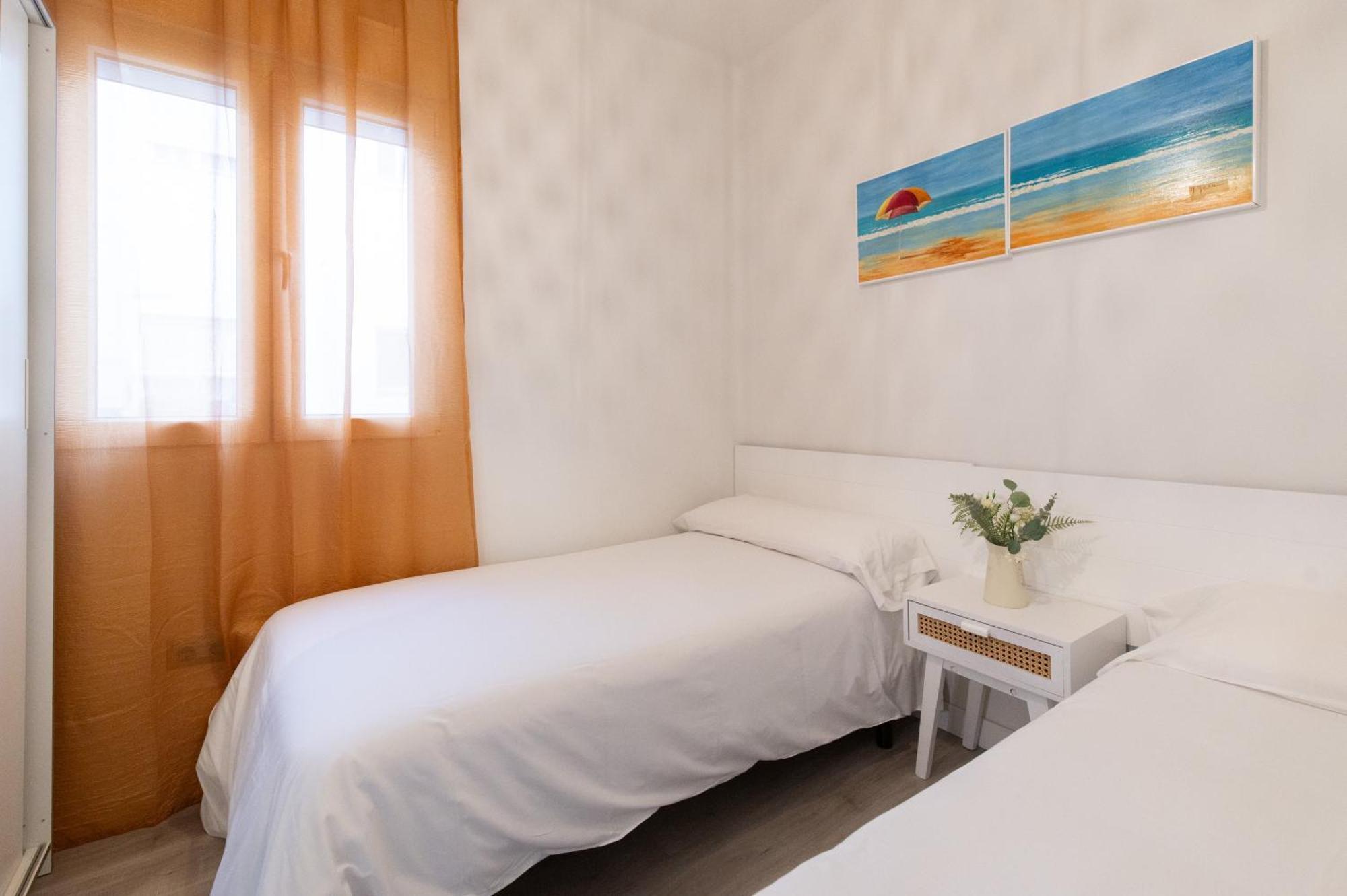 Apartamento Triana Habitame Inmobiliaria Севилья Экстерьер фото