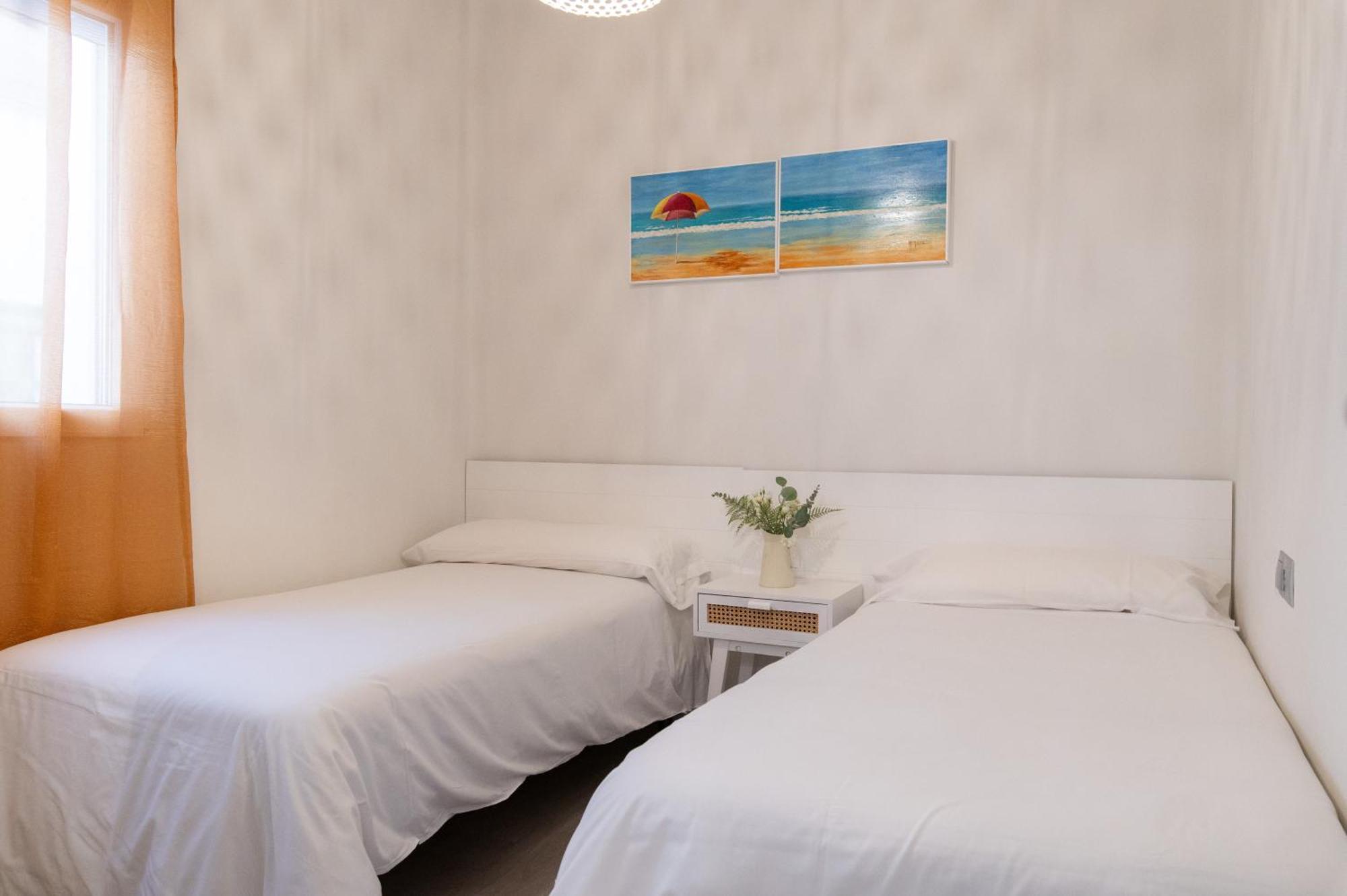Apartamento Triana Habitame Inmobiliaria Севилья Экстерьер фото
