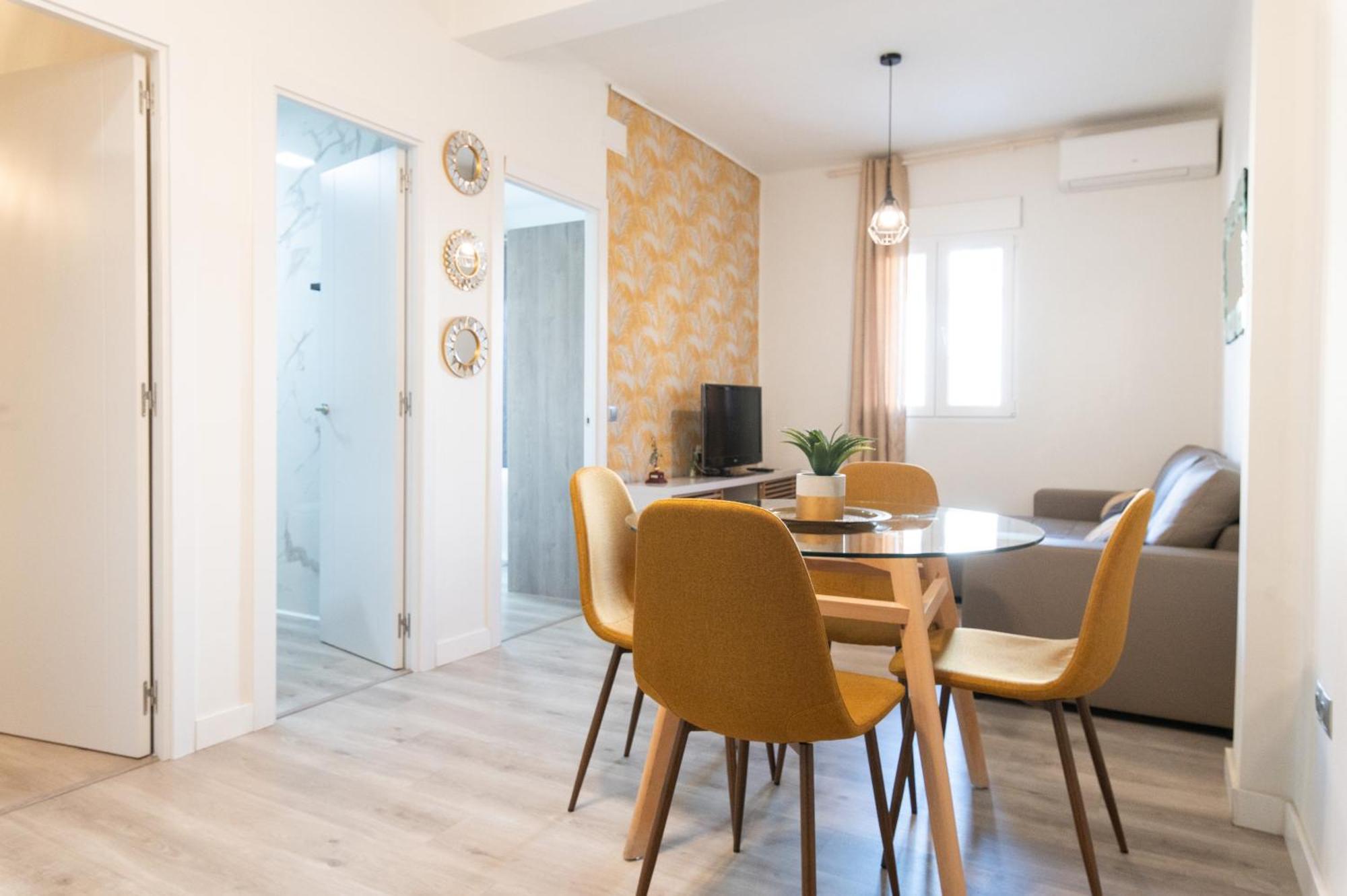 Apartamento Triana Habitame Inmobiliaria Севилья Экстерьер фото
