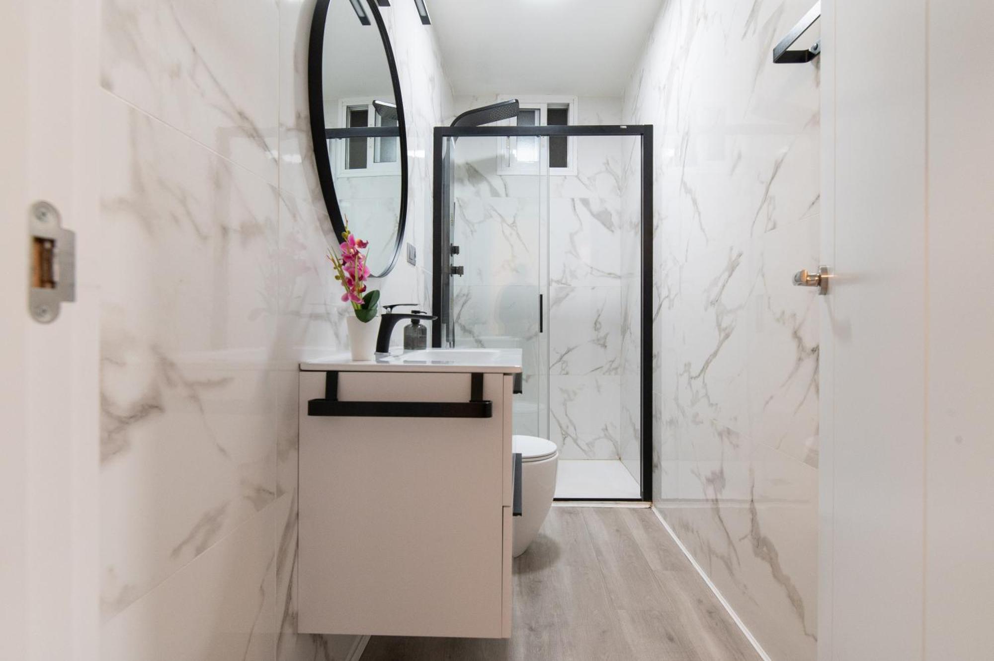 Apartamento Triana Habitame Inmobiliaria Севилья Экстерьер фото